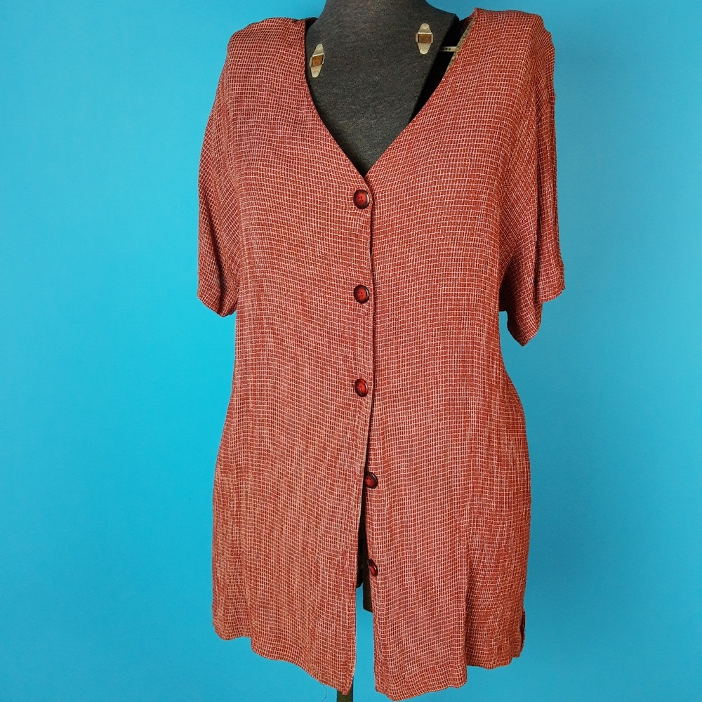 🍒 3 for 10 Flowy long check button down